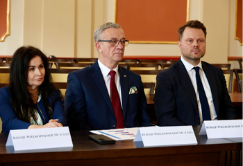 Nowe połączenia kolejowe w Aglomeracji Kalisko-Ostrowskiej – porozumienie podpisane w Kaliszu