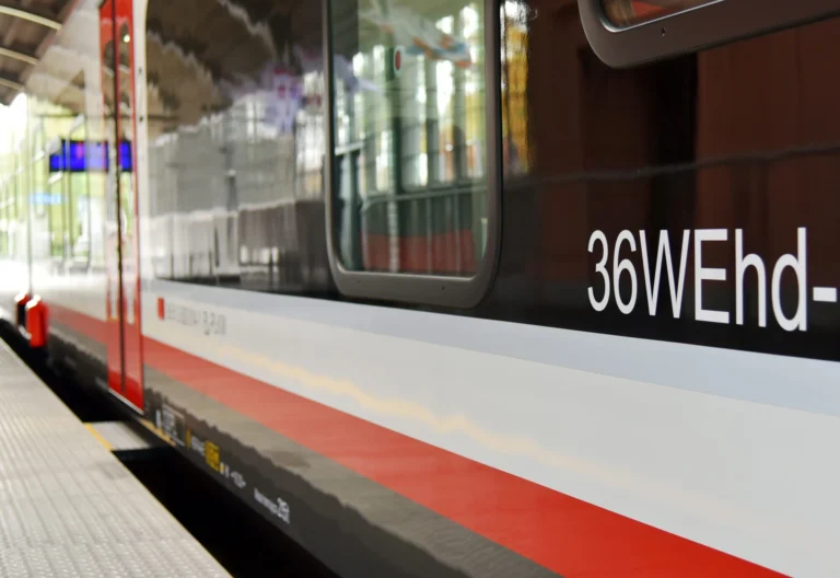 Projekt pn. „Rozwój publicznego transportu zbiorowego w Wielkopolsce poprzez zakup spalinowego taboru kolejowego