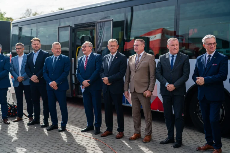 Inauguracja przewozów autobusowych Konin - Turek